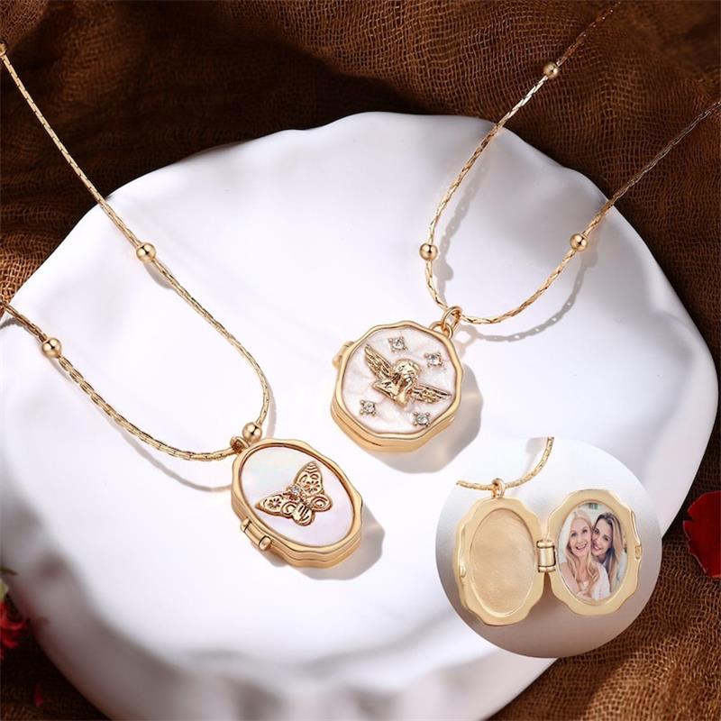 Birth Flower Necklace - Collar con Medallón de Ángel Personalizado