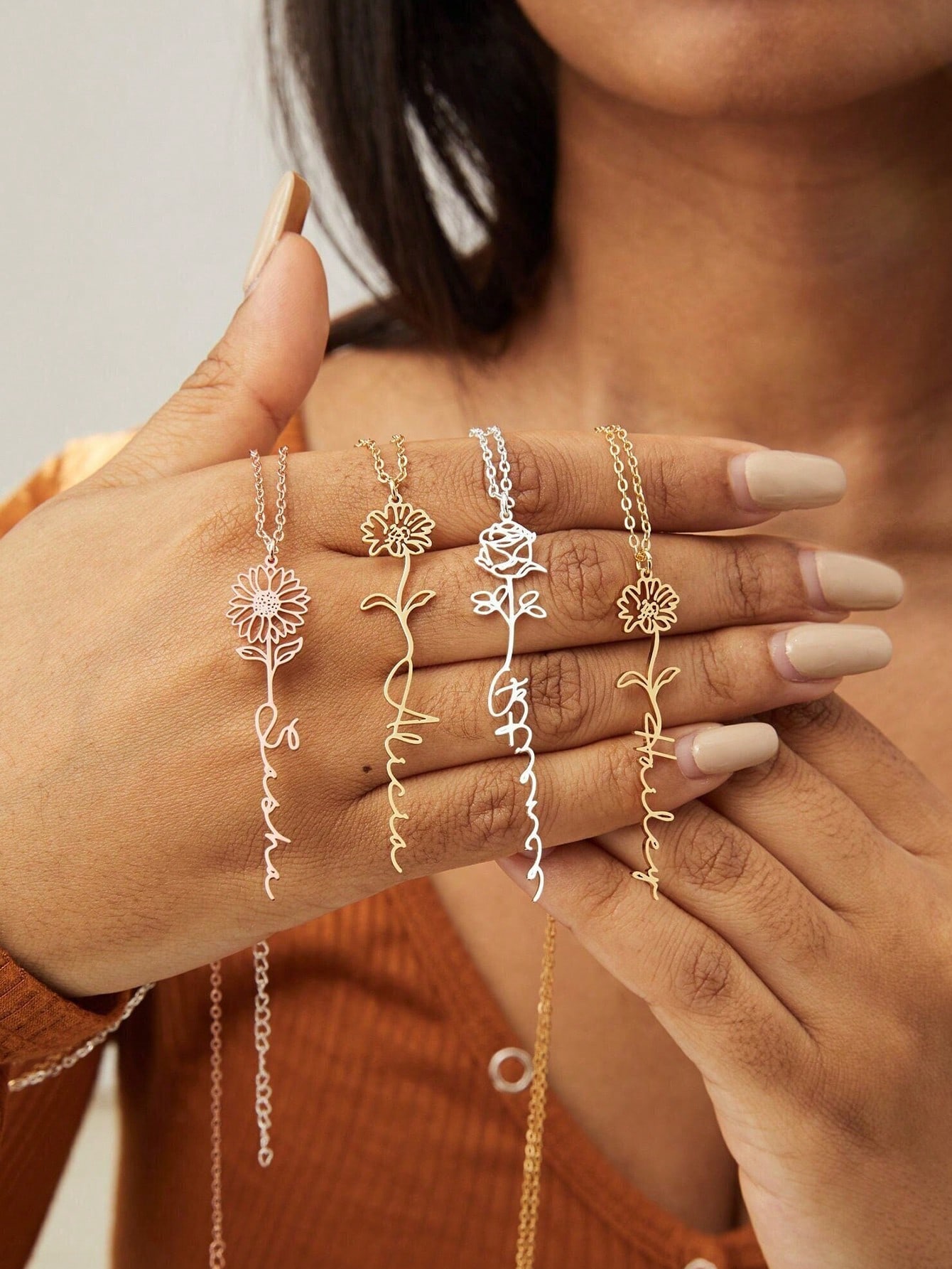 Collar Personalizado con Flor  - Birth Flower Necklace reseña y precio